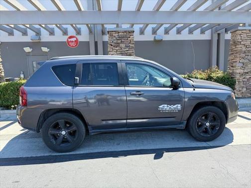 2016 Jeep Compass Sport