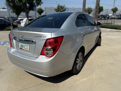 2016 Chevrolet Sonic LT