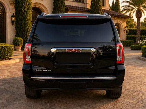 Onyx Black 2015 GMC Yukon XL 1500 Denali