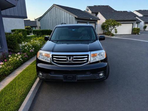 Crystal Black Pearl 2015 Honda Pilot Touring