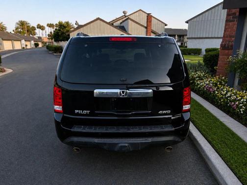 Crystal Black Pearl 2015 Honda Pilot Touring