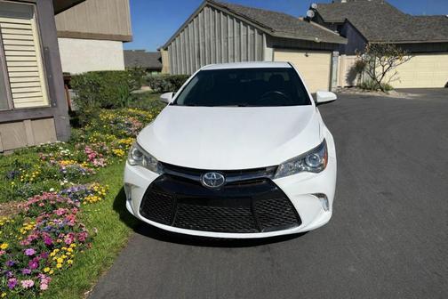 2015 Toyota Camry SE