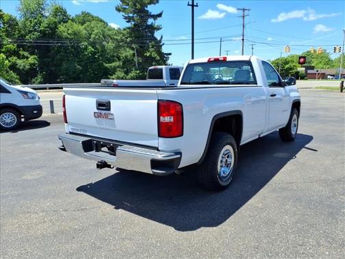 White 2018 GMC Sierra 1500 Base