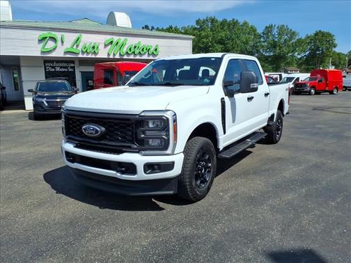 White 2023 Ford F-250 XL
