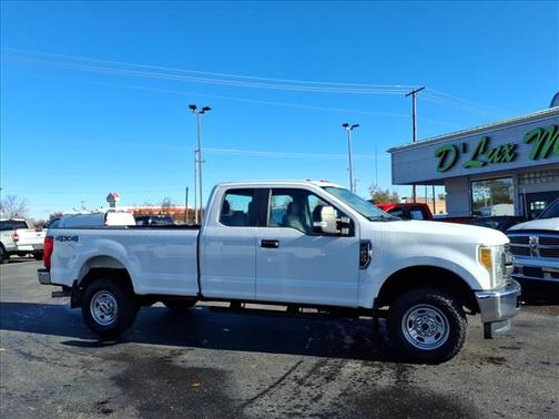 2017 Ford F-250 XL 4WD SuperCab 8' Box