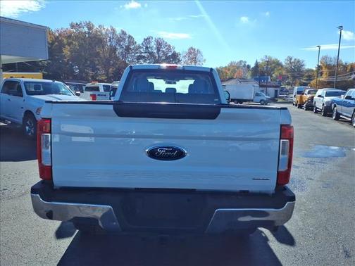 2017 Ford F-250 XL 4WD SuperCab 8' Box
