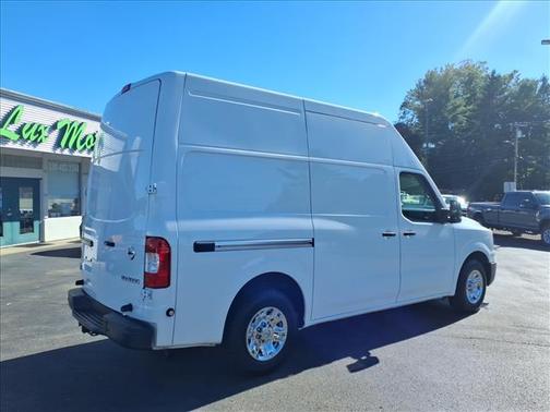 2021 Nissan NV Cargo NV3500 HD S V8