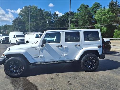 2013 Jeep Wrangler Unlimited Sahara