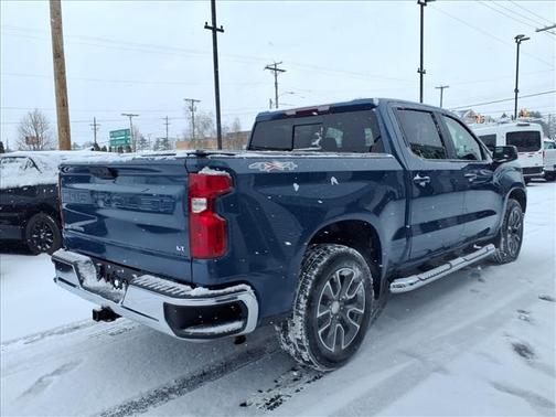 2024 Chevrolet Silverado 1500 LT