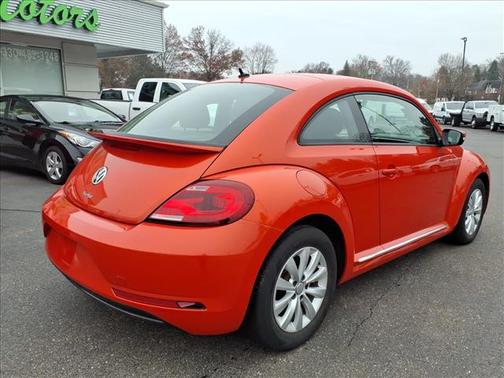 2019 Volkswagen Beetle 2.0T S