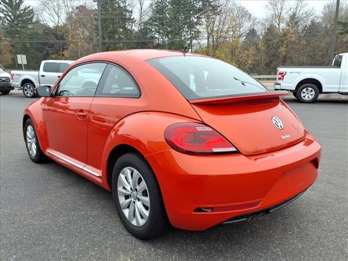 2019 Volkswagen Beetle 2.0T S