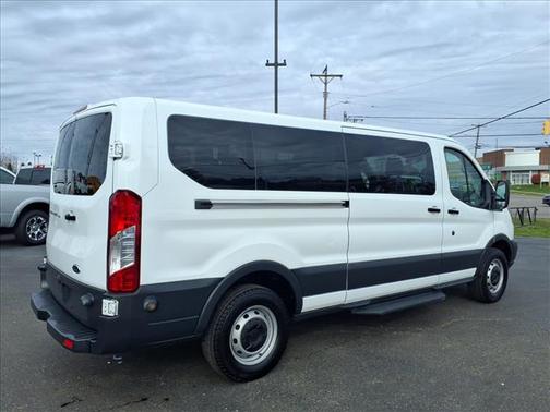 2017 Ford Transit-350 XL