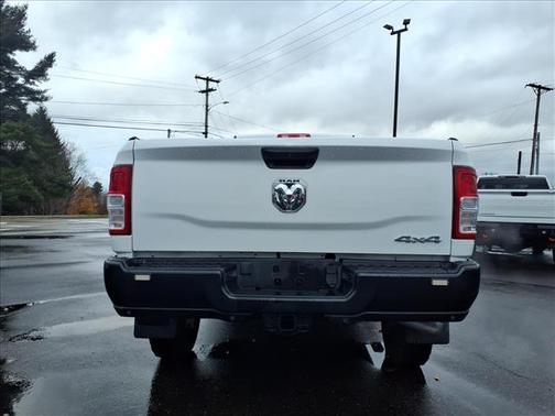 2022 RAM 2500 Tradesman 4x4 Reg Cab 8' Box