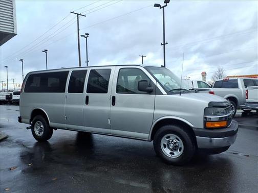 2017 Chevrolet Express 3500 LT