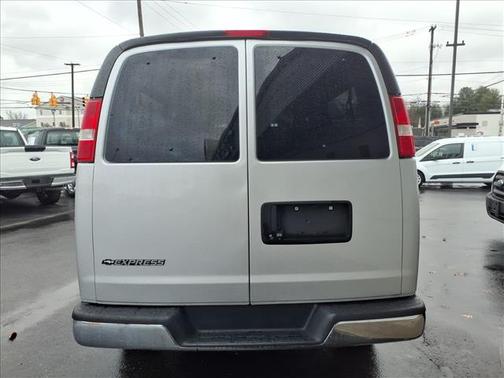 2017 Chevrolet Express 3500 LT