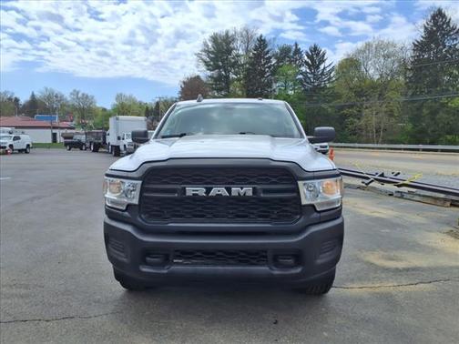 2019 RAM 2500 Tradesman 4x4 Crew Cab 6'4'' Box