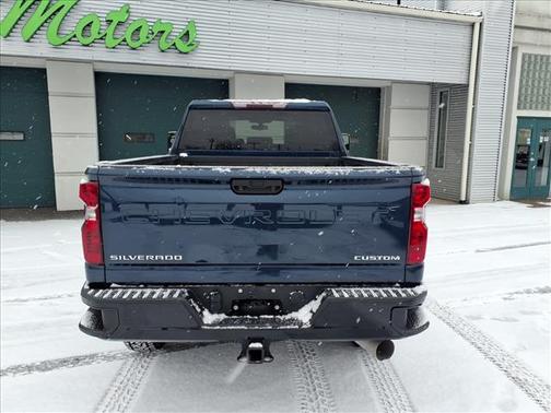 2022 Chevrolet Silverado 2500 Custom