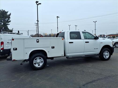 2020 RAM 2500 Tradesman 4x4 Crew Cab 8' Box