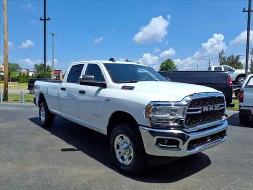 2021 RAM 2500 Tradesman 4x4 Crew Cab 8' Box