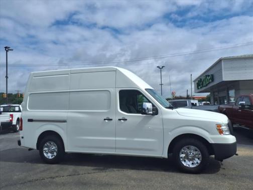 2021 Nissan NV Cargo NV3500 HD S V8