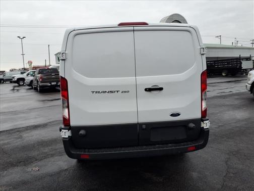 2018 Ford Transit-250 Base