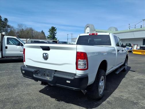 White 2021 RAM 2500 Tradesman 4x4 Crew Cab 8' Box
