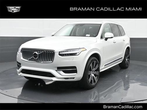 2022 Volvo XC90 T6 Inscription