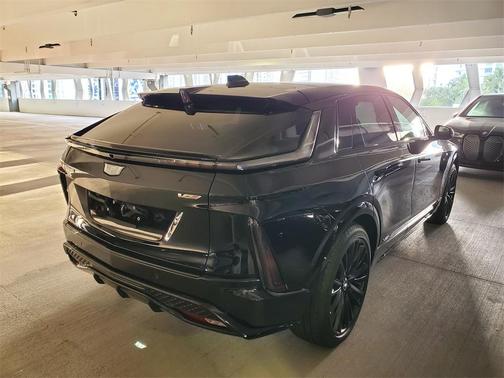 2026 Cadillac LYRIQ V