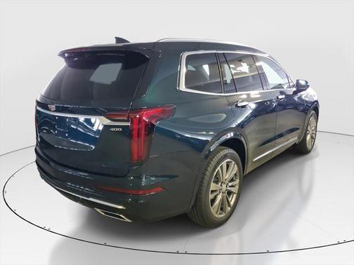 2025 Cadillac XT6 Premium Luxury FWD