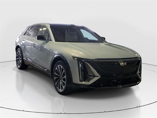 2025 Cadillac LYRIQ Sport