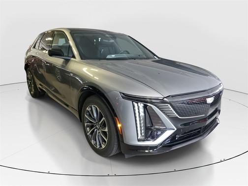 2025 Cadillac LYRIQ Sport