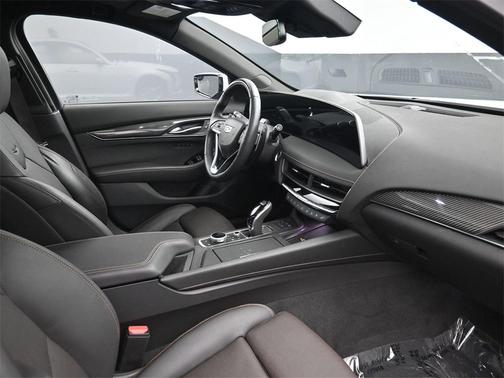 2025 Cadillac CT5 Sport