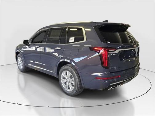2025 Cadillac XT6 Luxury FWD