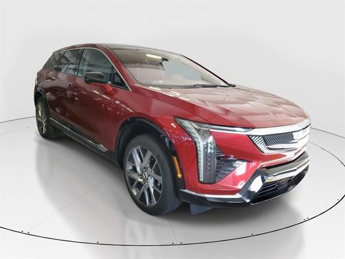 2026 Cadillac OPTIQ Luxury