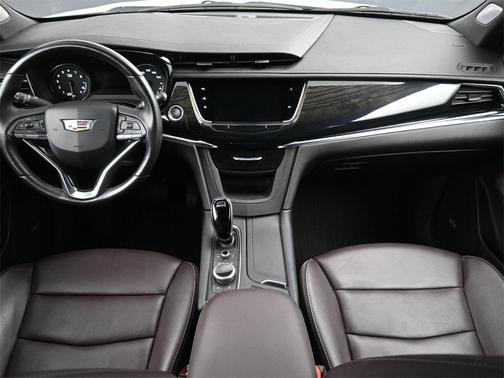 2023 Cadillac XT6 Premium Luxury FWD