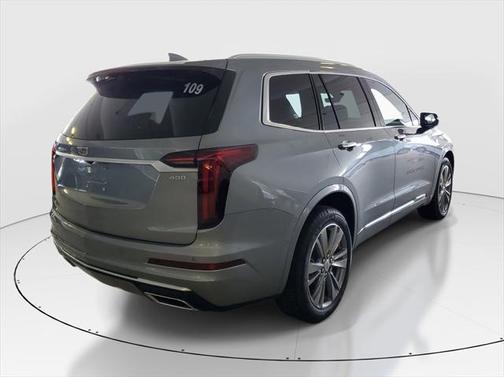 2025 Cadillac XT6 Premium Luxury FWD