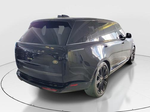 2023 Land Rover Range Rover P400 SE