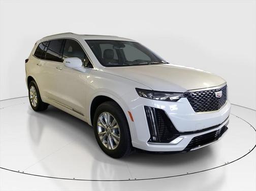 2025 Cadillac XT6 Luxury FWD