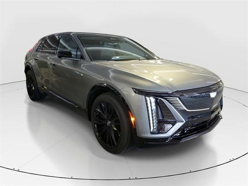 2025 Cadillac LYRIQ Sport