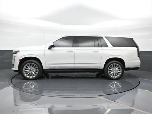 2023 Cadillac Escalade ESV Premium Luxury