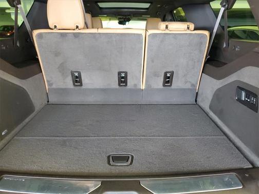2023 Cadillac Escalade ESV Premium Luxury