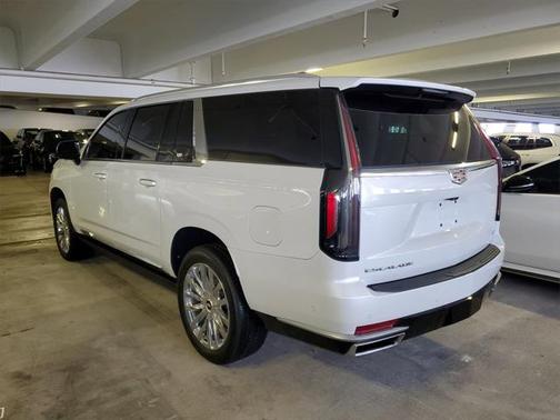 2023 Cadillac Escalade ESV Premium Luxury