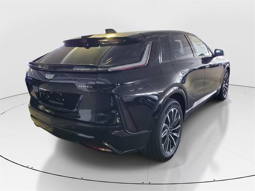 2025 Cadillac LYRIQ Sport