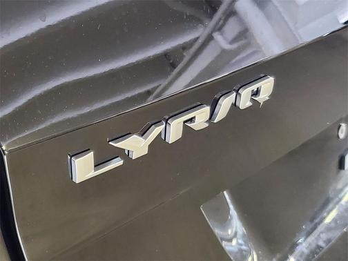 2025 Cadillac LYRIQ Sport
