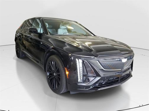 2025 Cadillac LYRIQ Sport