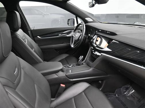 2023 Cadillac XT6 Premium Luxury FWD