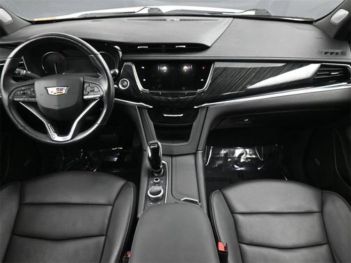 2023 Cadillac XT6 Premium Luxury FWD