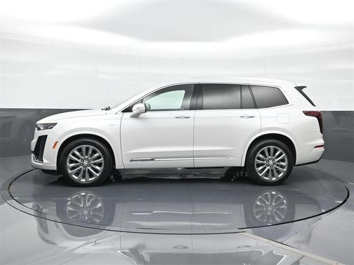 2023 Cadillac XT6 Premium Luxury FWD