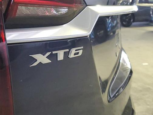 2025 Cadillac XT6 Luxury FWD