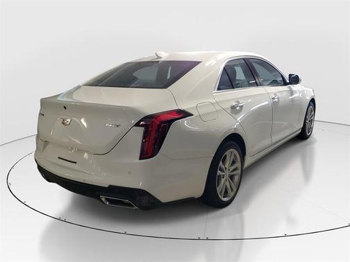 2026 Cadillac CT4 Luxury RWD